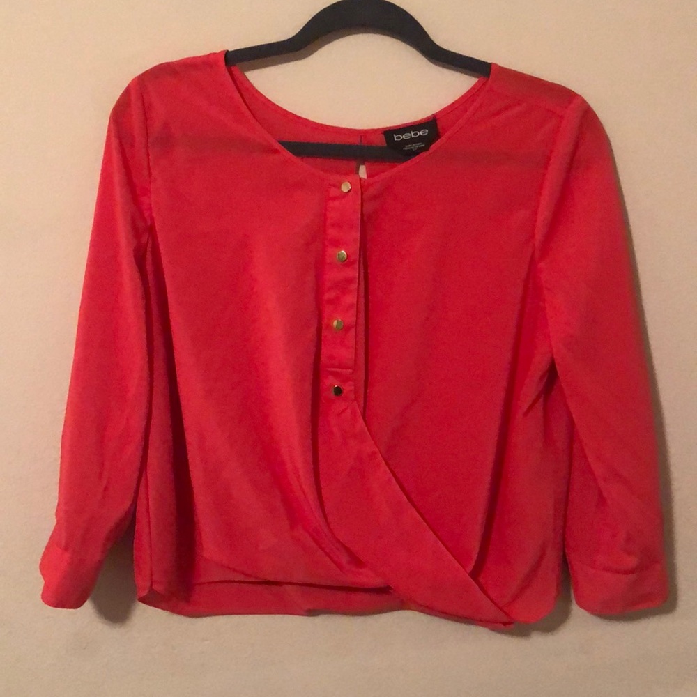 Stylish top 🧡